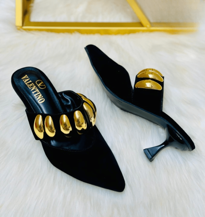 Valentino Garavani Royal VLogo 65 Leather Mules In Black